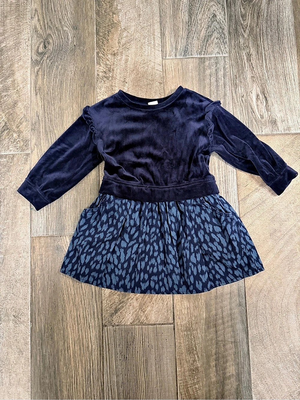 GAP Girls Animal Print Dress Size 3T Like New